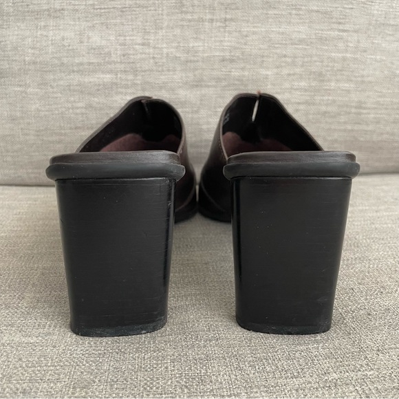 Brown 90’s Heel Mules - Picture 4 of 5